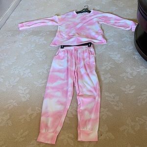 Two piece sweatpants and top